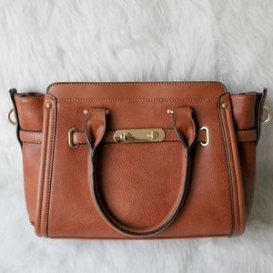 LAST CHANCE Cognac Brown Winged Structured Swagger Satchel